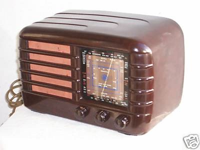 AWA Radiola 510 Bakelite Radio